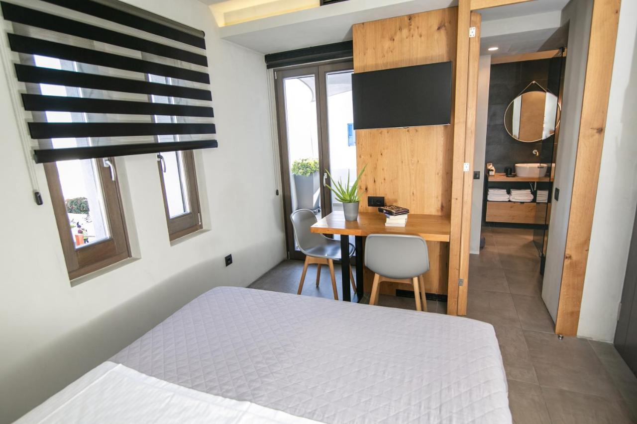 Marquise Suites - Adults Only Fira  Eksteriør billede