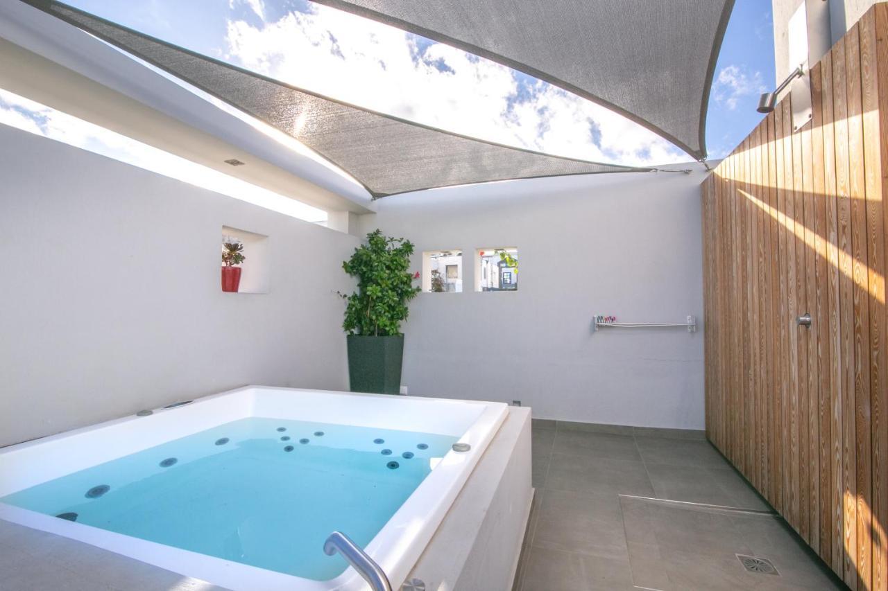 Marquise Suites - Adults Only Fira  Eksteriør billede